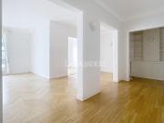 Location Appartement 5 pièces 134 m2 Paris 17ème