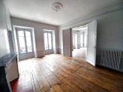 Location Appartement 5 pièces 139m² AURILLAC 15000
