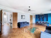 Location Appartement 5 pièces 146.85 m2 Paris 8ème