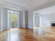 Location Appartement 5 pièces 151.74 m2 Paris 7ème