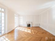 Location Appartement 5 pièces 154.4 m2 Paris 7ème