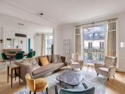 Location Appartement 5 pièces 163 m2 Paris 4ème