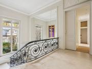 Location Appartement 5 pièces 172.9 m2 Paris 7ème