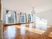 Location Appartement 5 pièces 199.01 m2 Paris 7ème