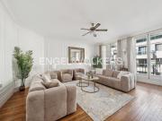 Location Appartement 5 pièces 240 m2 Paris 16ème