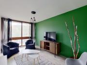 Location Appartement 5 pièces 80 m2 Fontenay le Fleury