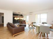 Location Appartement 5 pièces 93 m2 Paris 14ème