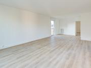 Location Appartement 5 pièces 93 m2 Paris 15ème