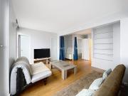 Location Appartement 6 pièces 120 m2 Paris 18ème