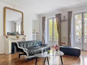 Location Appartement 6 pièces 150.87 m2 Paris 10ème