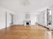 Location Appartement 6 pièces 158 m2 Paris 8ème