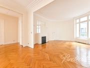 Location Appartement 6 pièces 168 m2 Paris 16ème