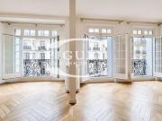 Location Appartement 6 pièces 168 m2 Paris 17ème