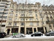 Location Appartement 6 pièces 216 m2 Paris 8ème