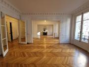 Location Appartement 7 pièces 194.5 m2 Paris 7ème