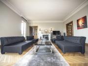 Location Appartement 7 pièces 330 m2 Paris 16ème