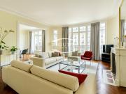 Location Appartement 8 pièces 258 m2 Paris 6ème