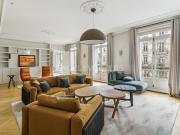 Location Appartement 8 pièces 263 m2 Paris 7ème