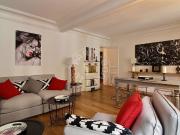 Location Appartement Avenue de la Bourdonnais, Paris
