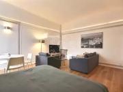 Location Appartement Avenue des Champs Élysées, Paris