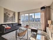 Location Appartement Avenue George V, Paris