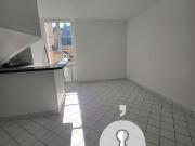 Location Appartement Avenue des Français Libres, Laval