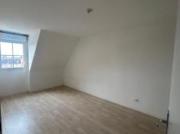 location appartement estrees saint denis 4 pièces 96 m2...