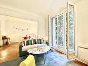 Location Appartement Meublé 2 pièces 50 m² Montmartre...