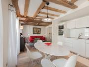 Location Appartement Meublé 2 pièces 55 m² Quartier... Location Appartement Meublé 2 pièces 55 m² Quartier...