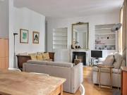 Location Appartement Meublé 2 pièces 56 m² Marais... Location Appartement Meublé 2 pièces 56 m² Marais...