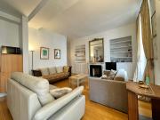 Location Appartement Meublé 2 pièces 56 m² Marais...