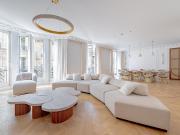 Location appartement meublé de 212 m2 Rue des Belles...