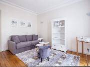 Location appartement meublé de 62 m2 rue Boucicaut à Paris