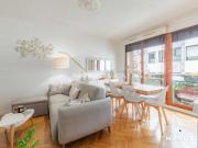 location appartement paris 2 pièces 51 m2 paris 75000...