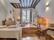 Location Appartement Place des Émeutes de Stonewall, Paris