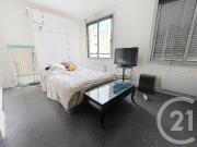 Location Appartement Place Pierre de Coubertin, Clermont...