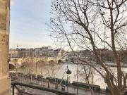 Location Appartement Quai du Louvre, Paris