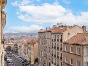 Location Appartement Rue Aldebert, Marseille