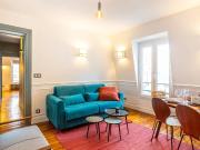 Location Appartement Rue Augereau, Paris