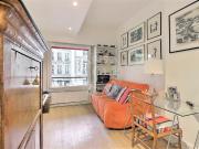 Location Appartement Rue Auguste Vacquerie, Paris