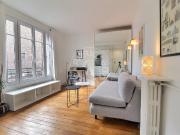 Location Appartement Rue Biscornet, Paris