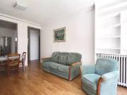 Location Appartement Rue Boileau, Paris