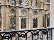 Location Appartement Rue Casimir Périer, Paris