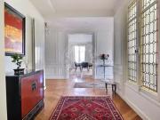 Location Appartement Rue Chalgrin, Paris