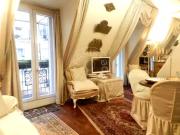 Location Appartement Rue Chapon, Paris