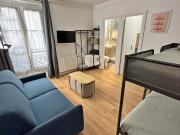 Location Appartement Rue Chauchat, Paris