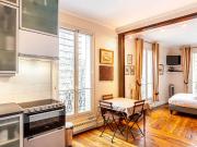 Location Appartement Rue Corbon, Paris