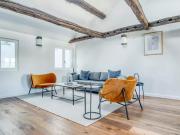 Location Appartement Rue Danielle Casanova, Paris