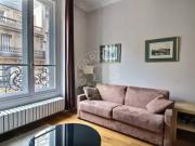 Location Appartement Rue de Ponthieu, Paris