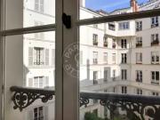 Location Appartement Rue de Bourgogne, Paris